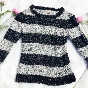 Arizona Jean Chunky Black White Striped Sweater XS Fuzzy Soft Comfy Extra Small
